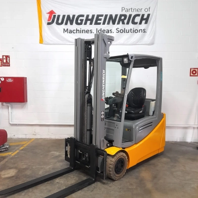 Carretilla Frontal Jungheinrich EFG 218