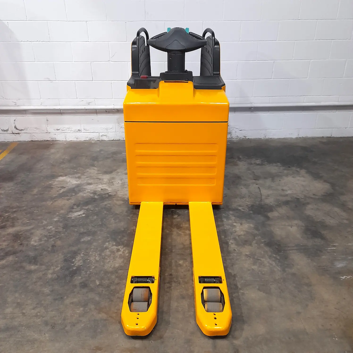 Transpaleta electrica Jungheinrich ERE 225